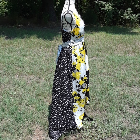 New York &Company Lightweight Poly Hi-Lo Sundress - Picture 2 of 8